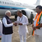 ರೋಹನ್ ಕಾರ್ಪೊರೇಶನ್ ವತಿಯಿಂದ ಆರೋಗ್ಯ ಇಲಾಖೆಗೆ 100 ಟಾರ್ಚ್‌ಗಳ ವಿತರಣೆ