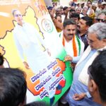 *ಪ್ರಿಯಕರನ ಕರ್ಮಕಾಂಡ ಕಂಡು ಶಾಕ್: ಪೊಲೀಸ್ ಠಾಣೆಯಲ್ಲೇ ತಾಳಿ ಕಿತ್ತೆಸೆದ ಯುವತಿ*