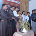 *ಪ್ರಿಯಕರನ ಕರ್ಮಕಾಂಡ ಕಂಡು ಶಾಕ್: ಪೊಲೀಸ್ ಠಾಣೆಯಲ್ಲೇ ತಾಳಿ ಕಿತ್ತೆಸೆದ ಯುವತಿ*