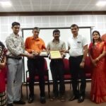 ಬಂಟ್ವಾಳ: ಶಾಲಾ ಬಸ್ ಮೇಲೆ ಮರ ಉರುಳಿ ಬಿದ್ದ ಮರ: 6 ವರ್ಷದ ಮಗು ಸಾವು, ನಾಲ್ವರಿಗೆ ಗಾಯ
