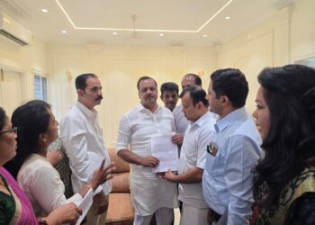 ತುಳು ಭಾಷೆಗೆ ಅಧಿಕೃತ ಮಾನ್ಯತೆ ನೀಡಲು ಸಚಿವ ಯು. ಟಿ. ಖಾದರ್ ಅವರಿಗೆ ಮನವಿ