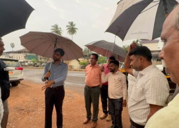 ಬಿಕರ್ನಕಟ್ಟೆ ಜಯಶ್ರೀ ಗೇಟ್ ಪರಿಸರಕ್ಕೆ ಎಂಸಿಸಿ ಆಯುಕ್ತ ರಾಹುಲ್ ರತ್ನಂ ಪಾಂಡೆ ಭೇಟಿ: