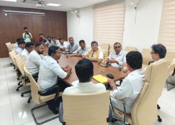 MRPL ಗುತ್ತಿಗೆ ಕಾರ್ಮಿಕರಿಗೆ ₹5 ಲಕ್ಷ ಆರೋಗ್ಯ ವಿಮೆ – ಸಂಸದ ಕ್ಯಾ. ಬ್ರಿಜೇಶ್ ಚೌಟ ನೇತೃತ್ವದಲ್ಲಿ ಮಹತ್ವದ ನಿರ್ಧಾರ