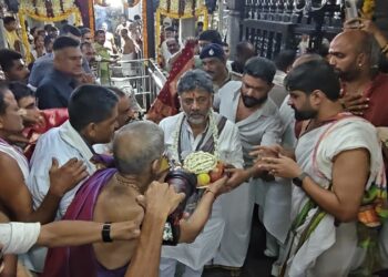ಶ್ರೀ ಮಂಗಳಾದೇವಿ ಕ್ಷೇತ್ರಕ್ಕೆ ಮುಖ್ಯಮಂತ್ರಿ ಡಿ.ಕೆ. ಶಿವಕುಮಾರ್ ಭೇಟಿ: ರಾಜ್ಯದ ಸಮೃದ್ಧಿಗೆ ವಿಶೇಷ ಪೂಜೆ